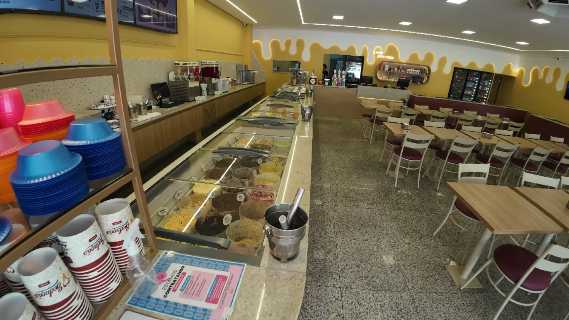 Interior amplo da Sedução Sorvetes